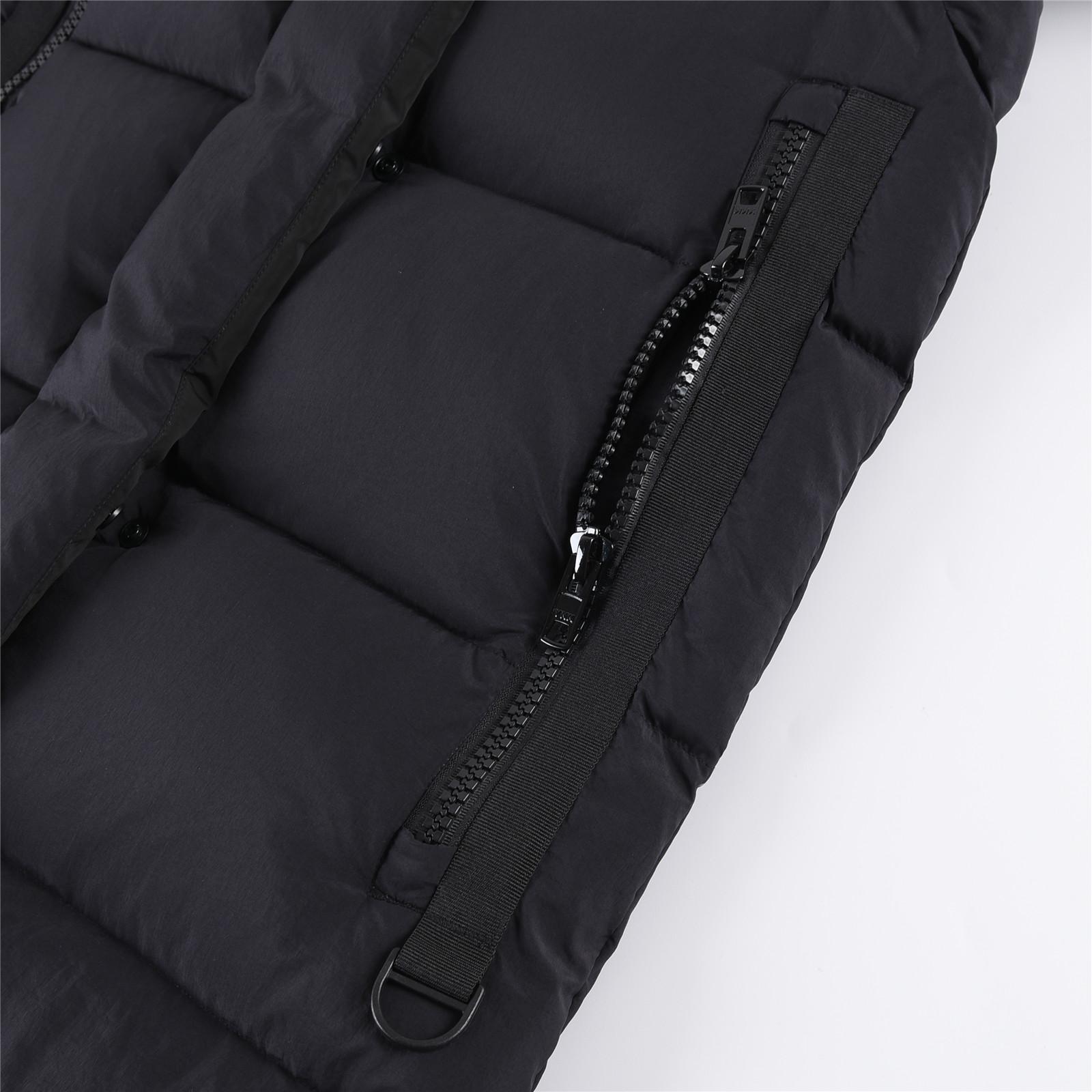 Canada Goose Hooded Down Parka - DopestKickz