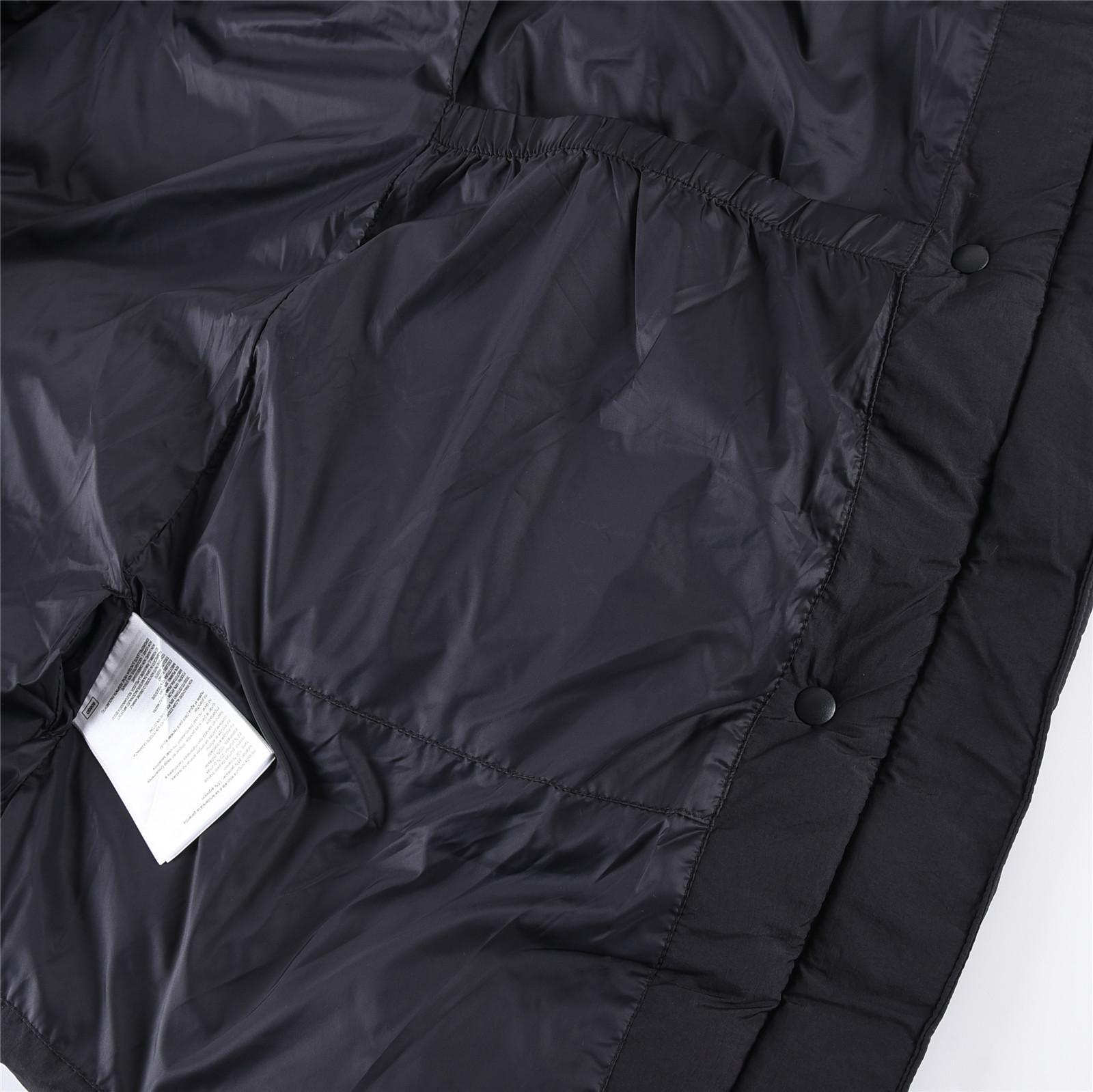 Canada Goose Hooded Down Parka - DopestKickz