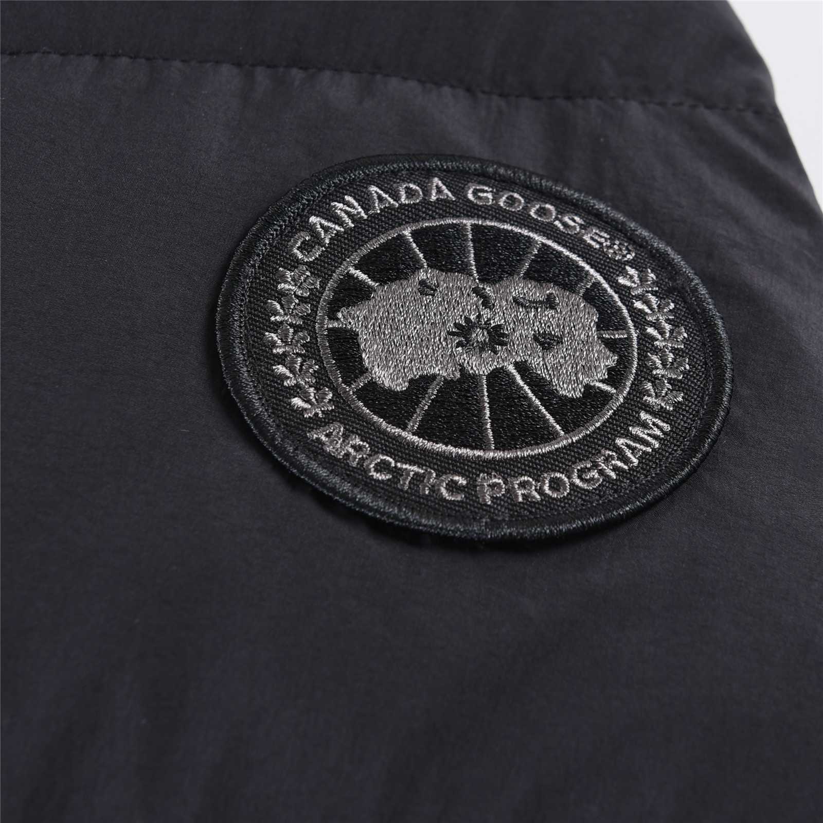 Canada Goose Hooded Down Parka - DopestKickz