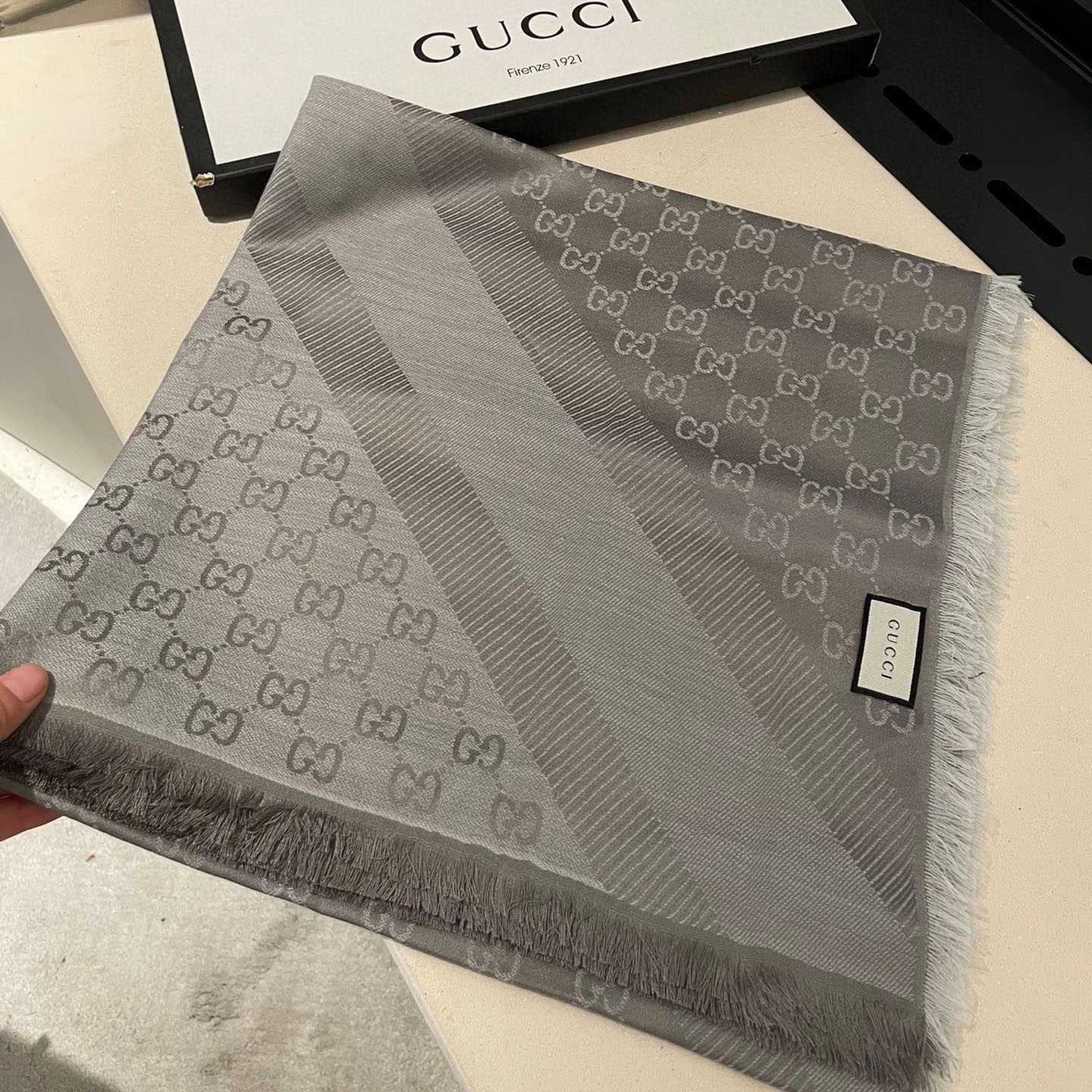 Louis Vuitton Square  - DopestKickz