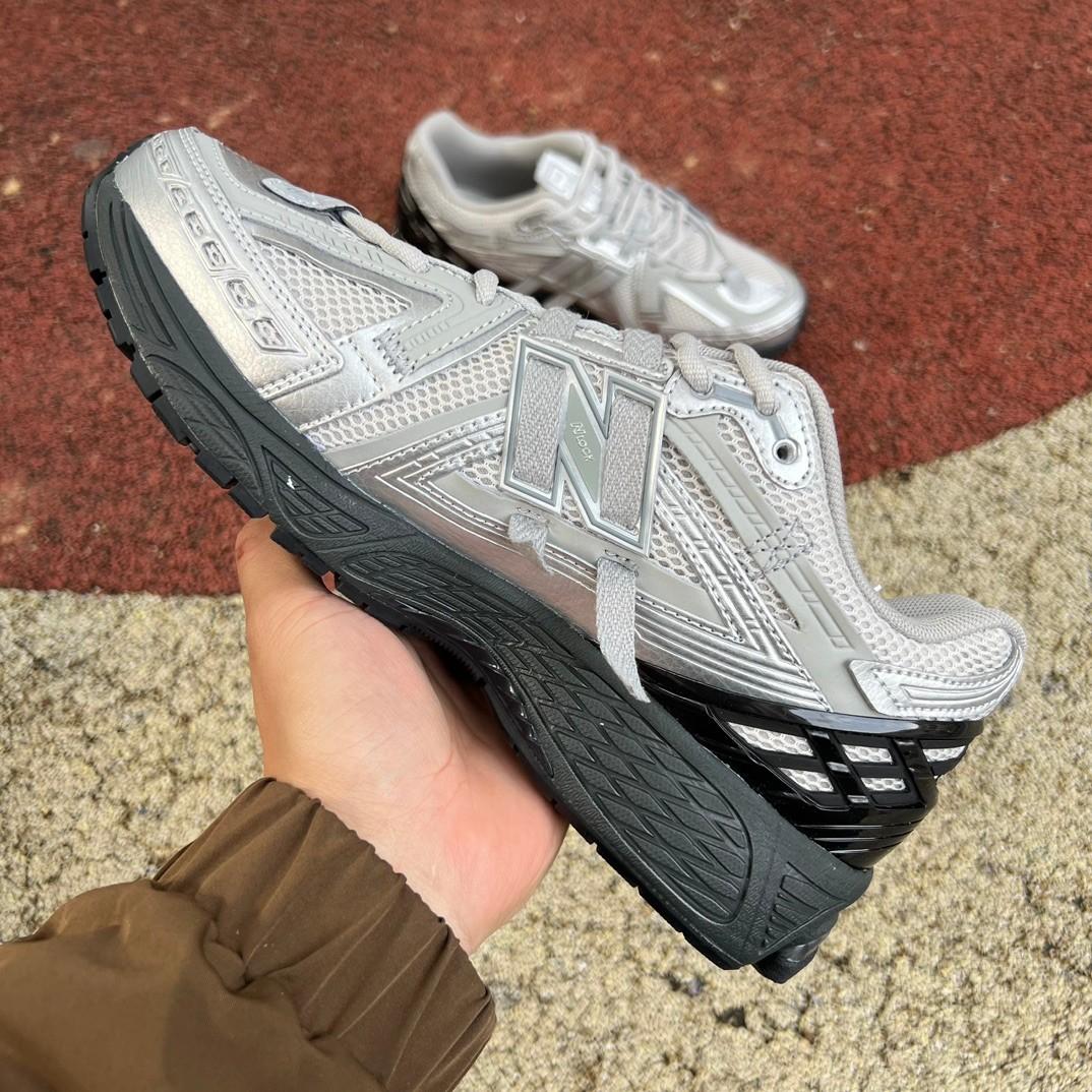 New Balance 1906R Sneakers      M1906AAF - DopestKickz