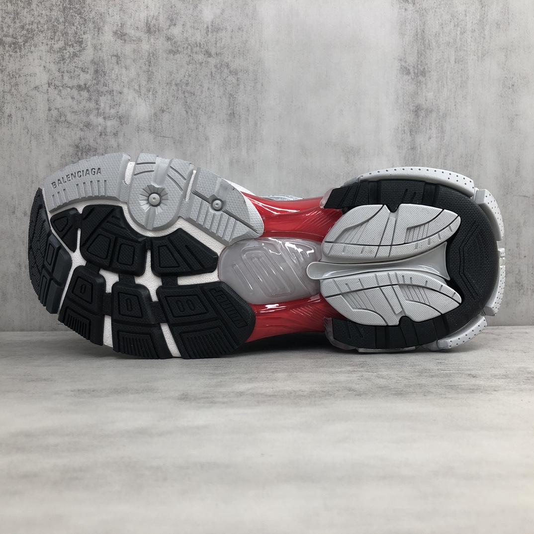 Balenciaga Runner 2.0 Sneaker  - DopestKickz