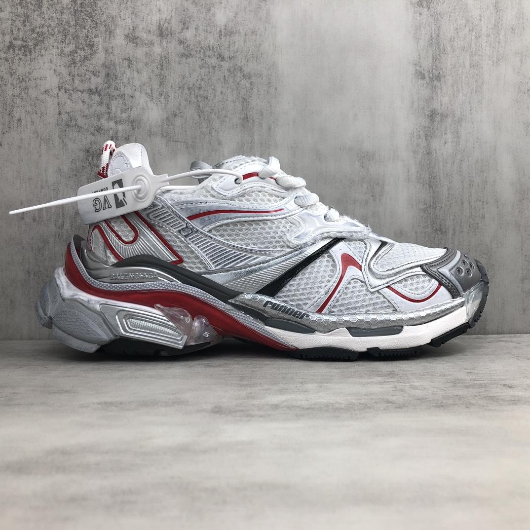 Balenciaga Runner 2.0 Sneaker  - DopestKickz