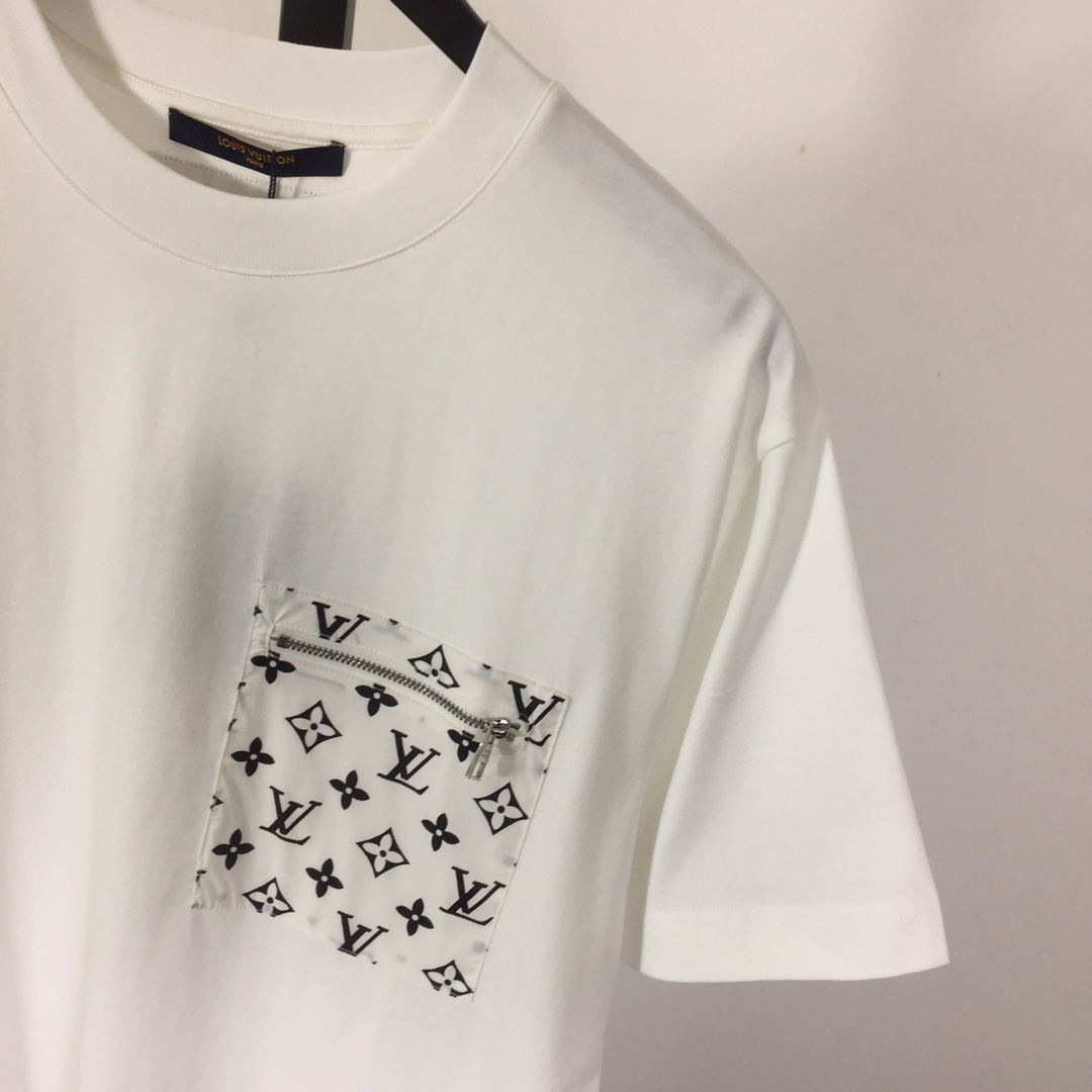 Louis Vuitton Cotton T-Shirt - DopestKickz