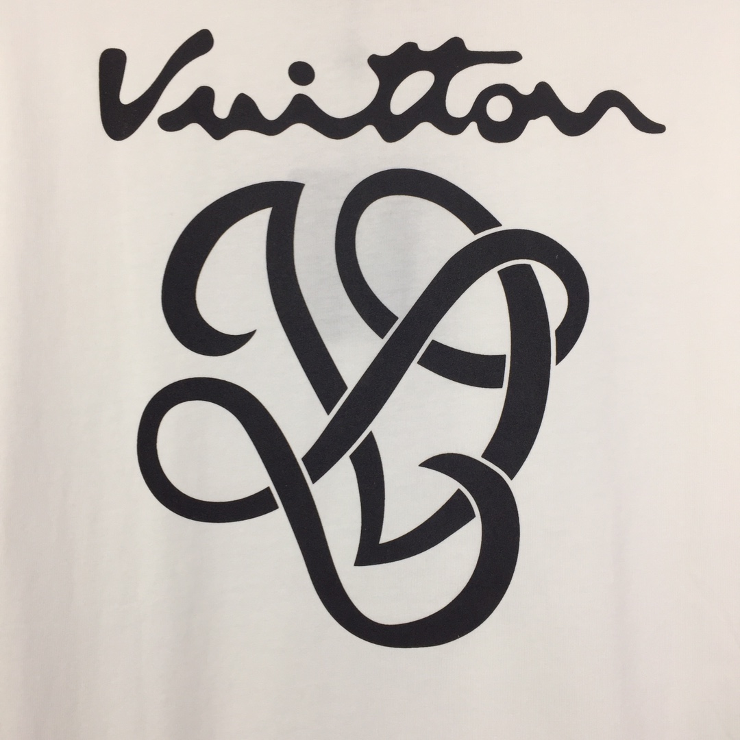 Louis Vuitton Cotton T-Shirt - DopestKickz