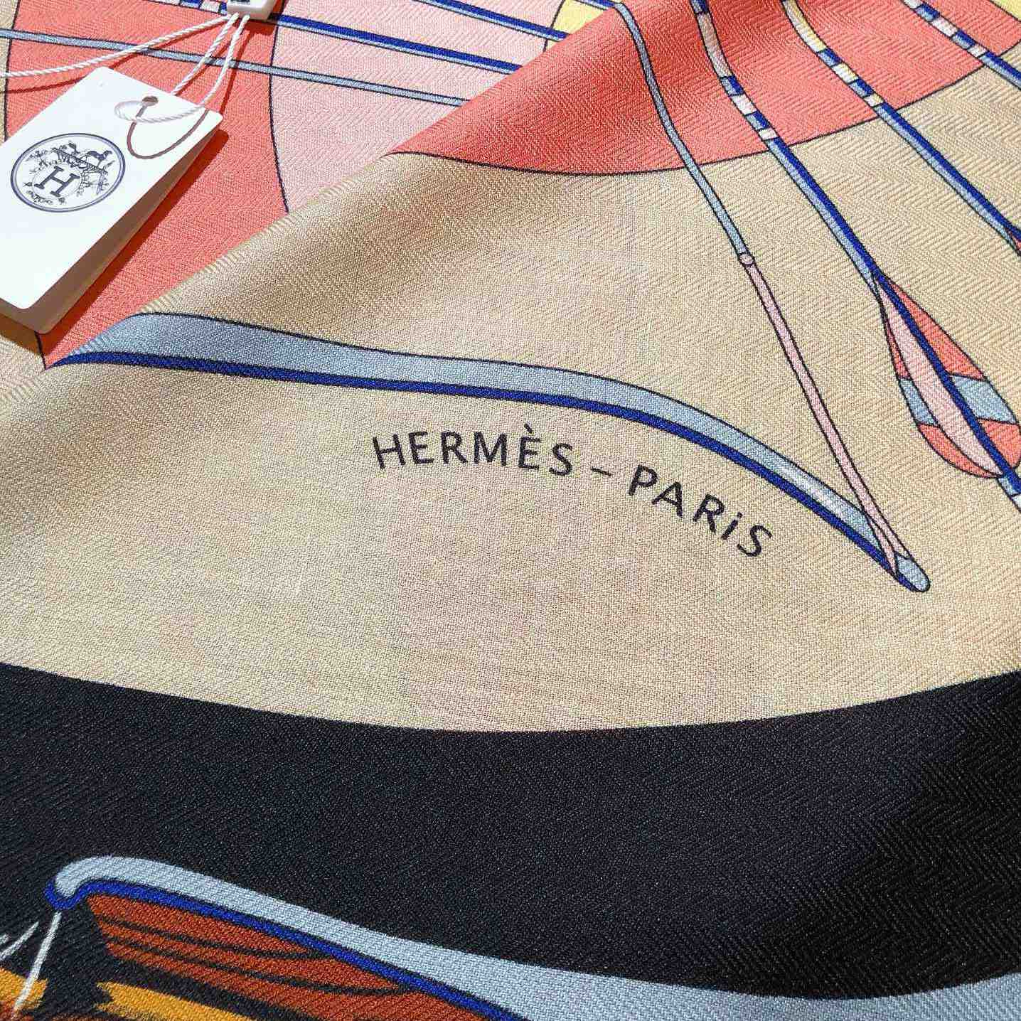 Hermes Giant Triangle - DopestKickz