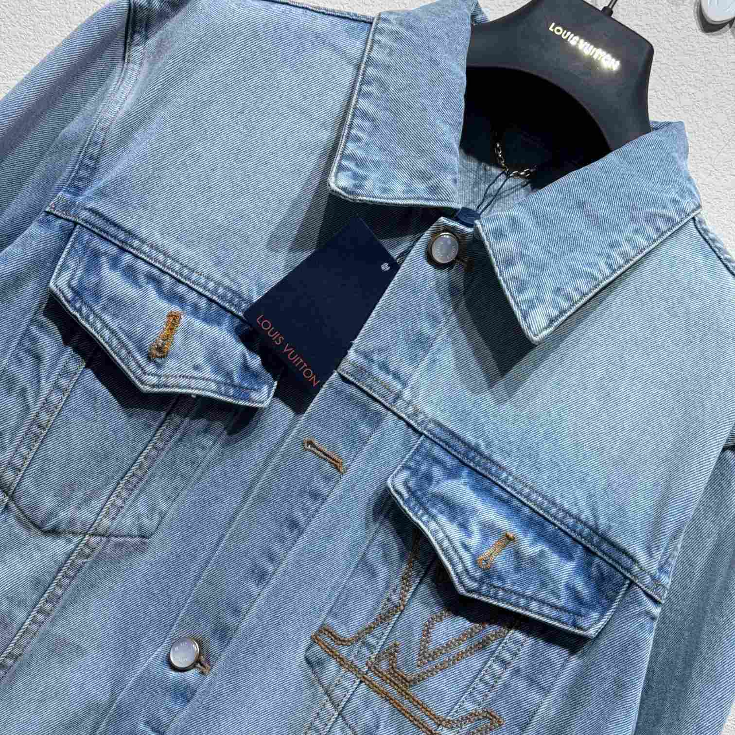Louis Vuitton Denim Trucker Jacket  1AGINY - DopestKickz