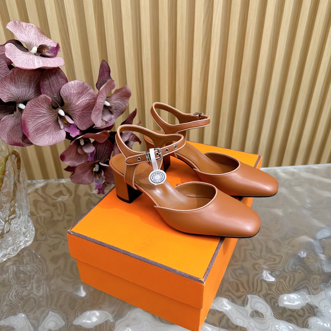 Hermes Kamilla 60 Pump - DopestKickz