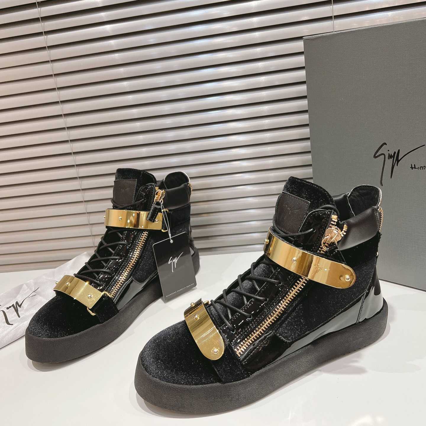 Giuseppe Zanotti Sneakers - DopestKickz