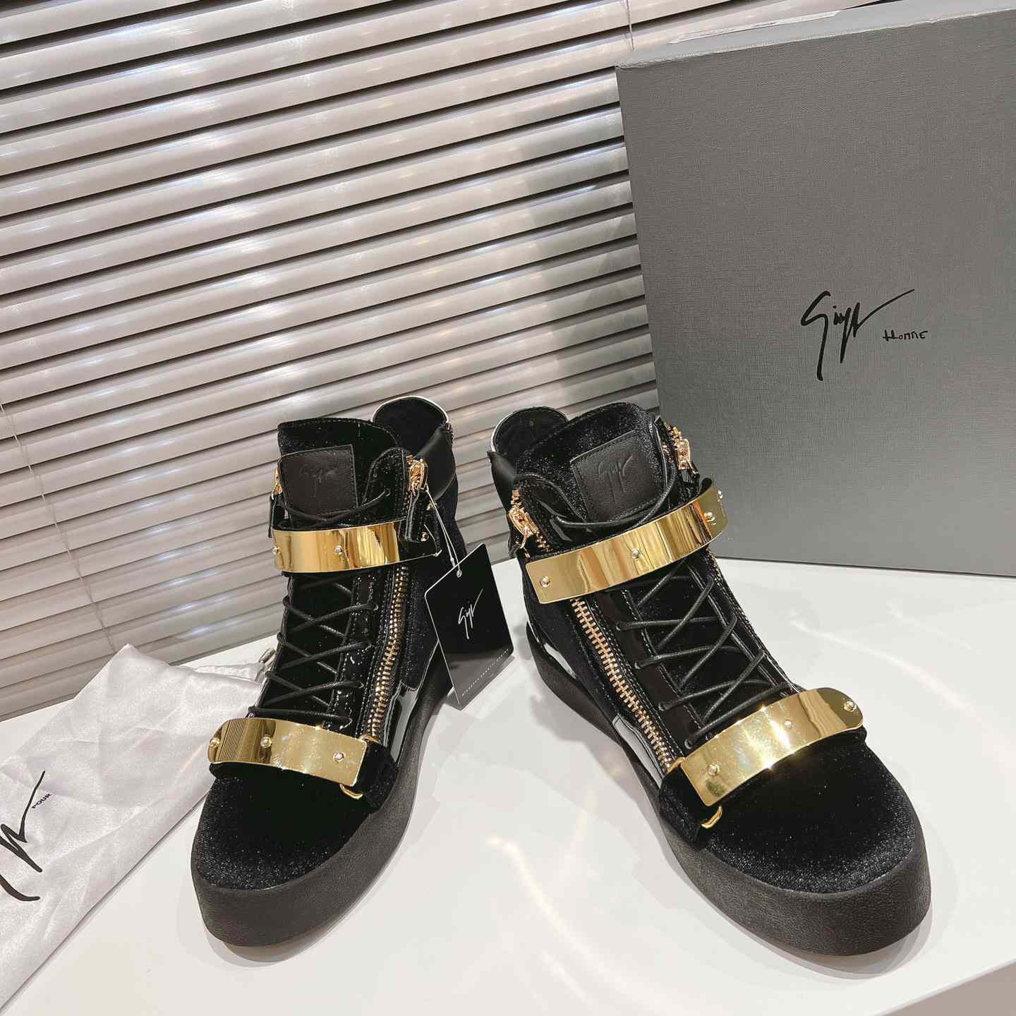Giuseppe Zanotti Sneakers - DopestKickz