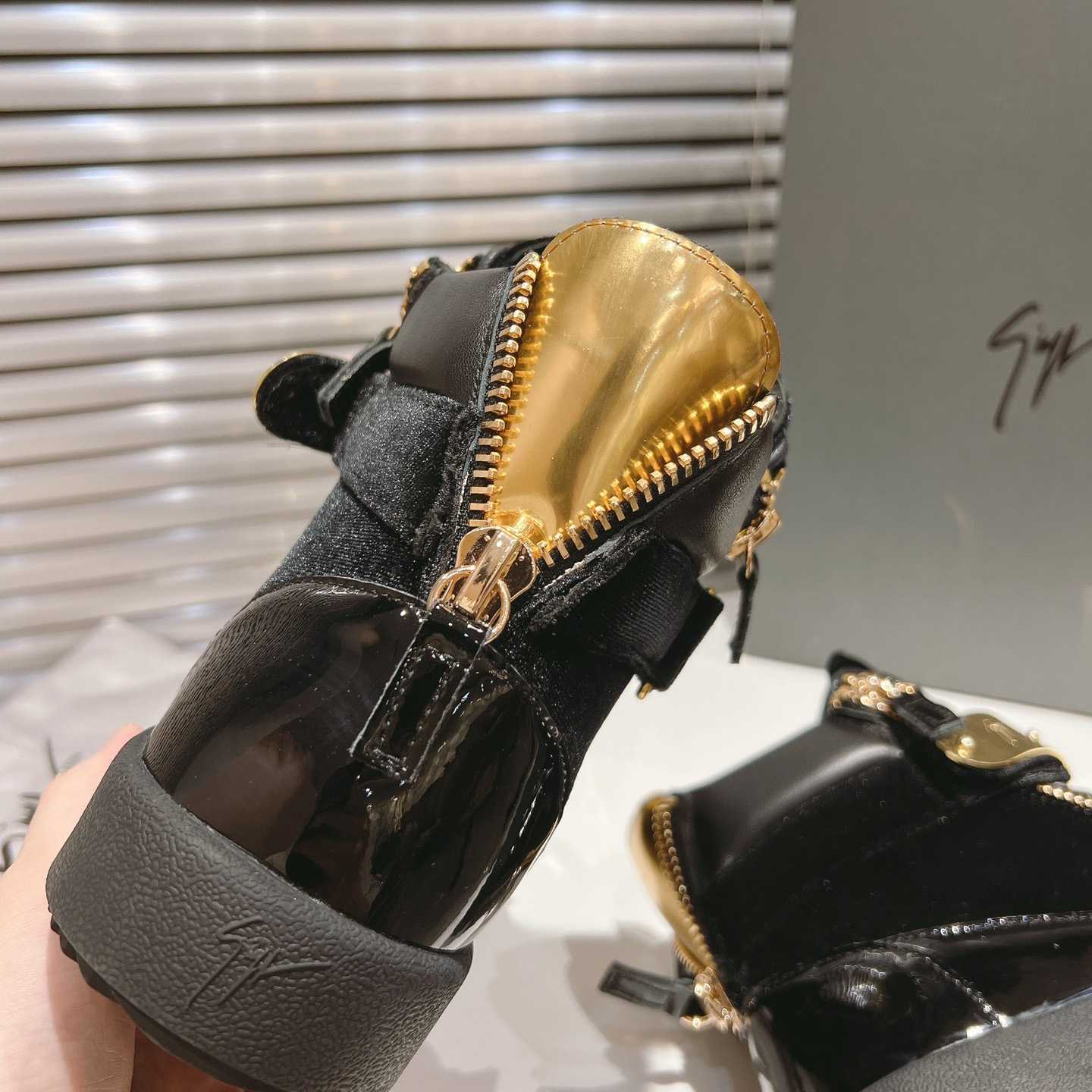 Giuseppe Zanotti Sneakers - DopestKickz