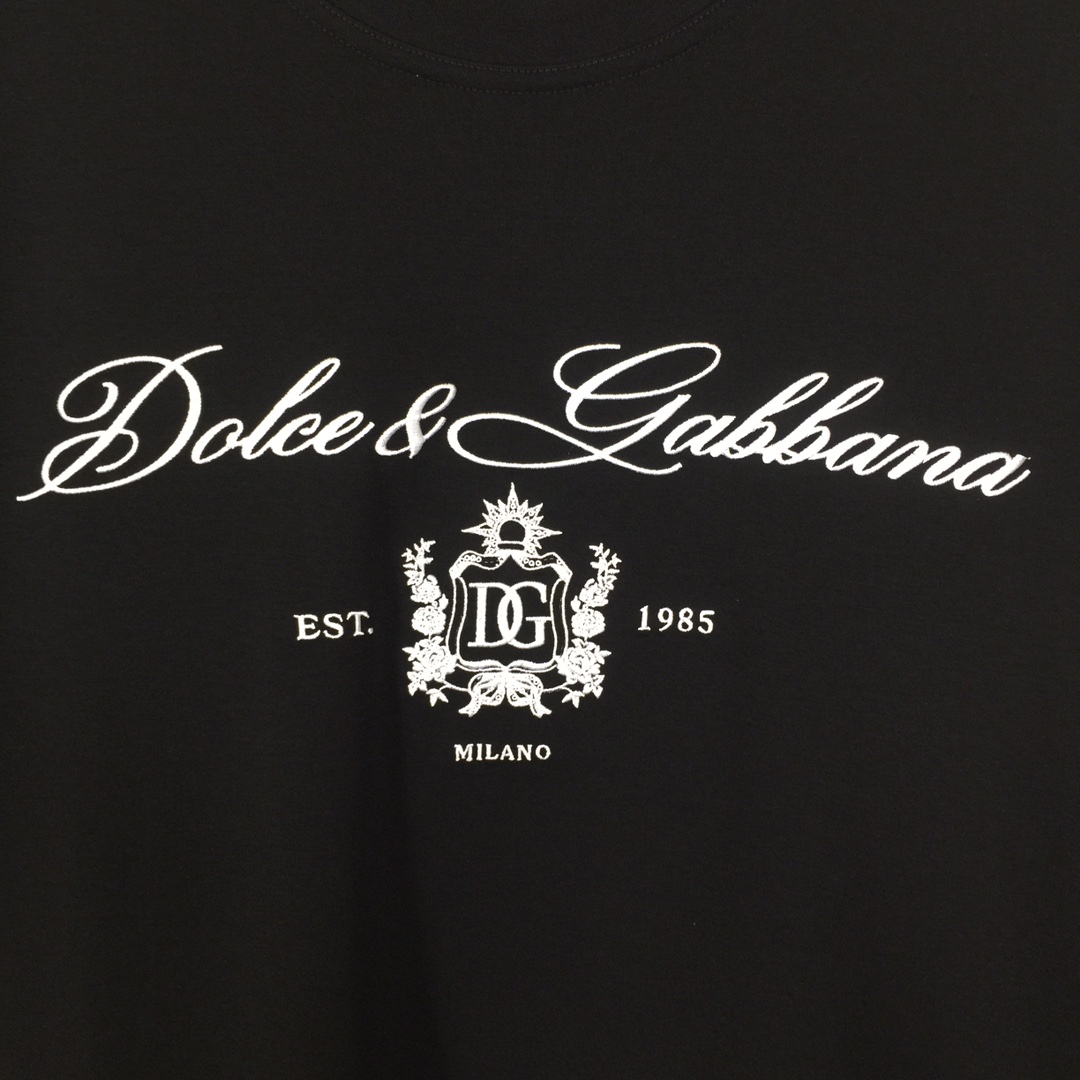 Dolce & Gabbana Logo T-Shirt - DopestKickz