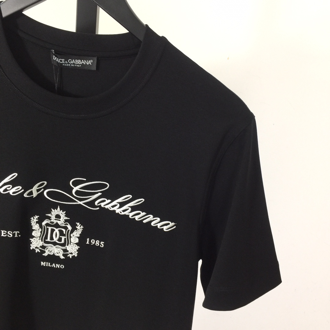 Dolce & Gabbana Logo T-Shirt - DopestKickz