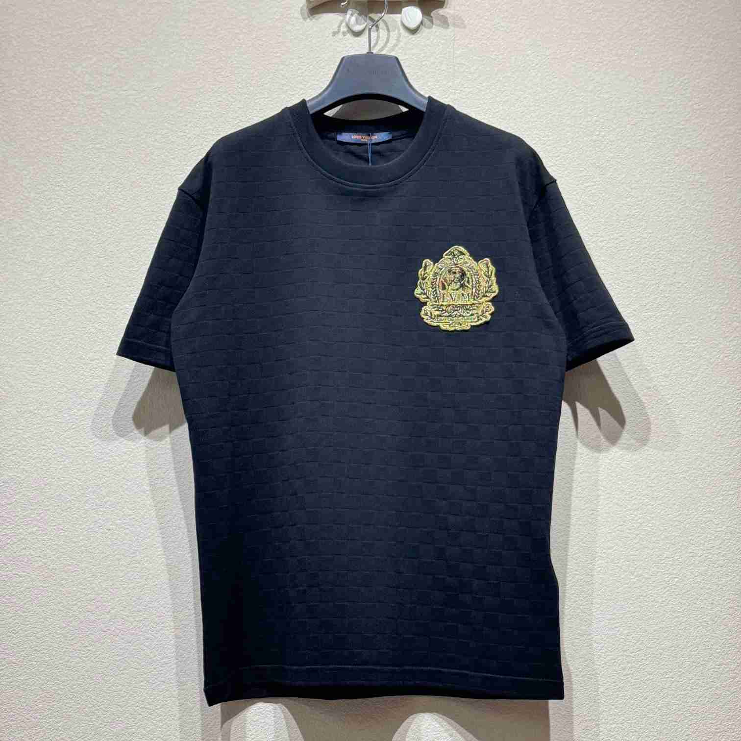 Louis Vuitton Signature Patch Cotton T-Shirt   1AGJZH - DopestKickz