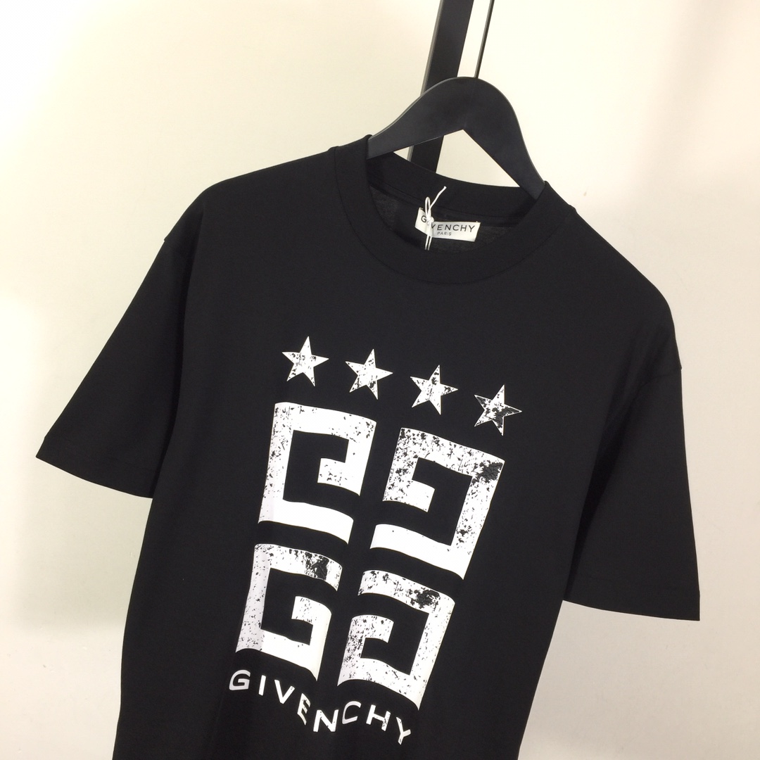 Givenchy Cotton T-shirt - DopestKickz