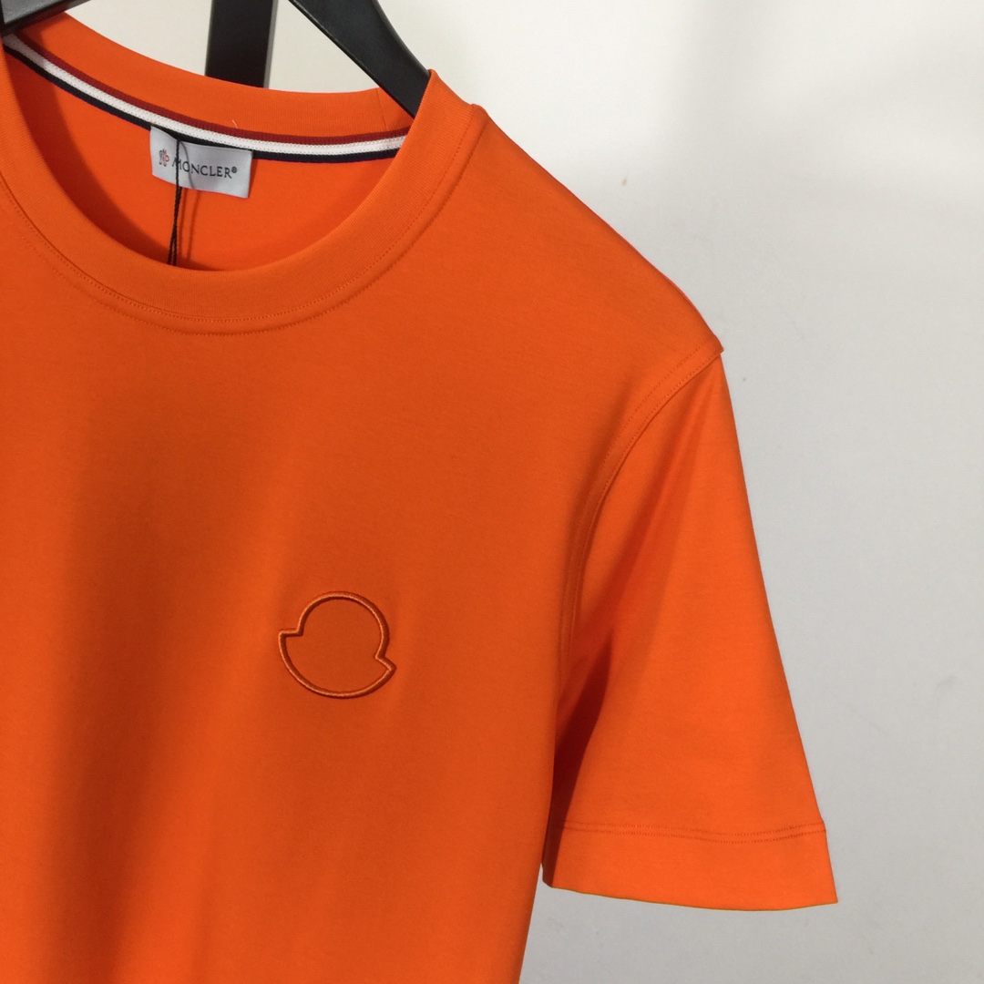 Moncler Logo T-Shirt - DopestKickz