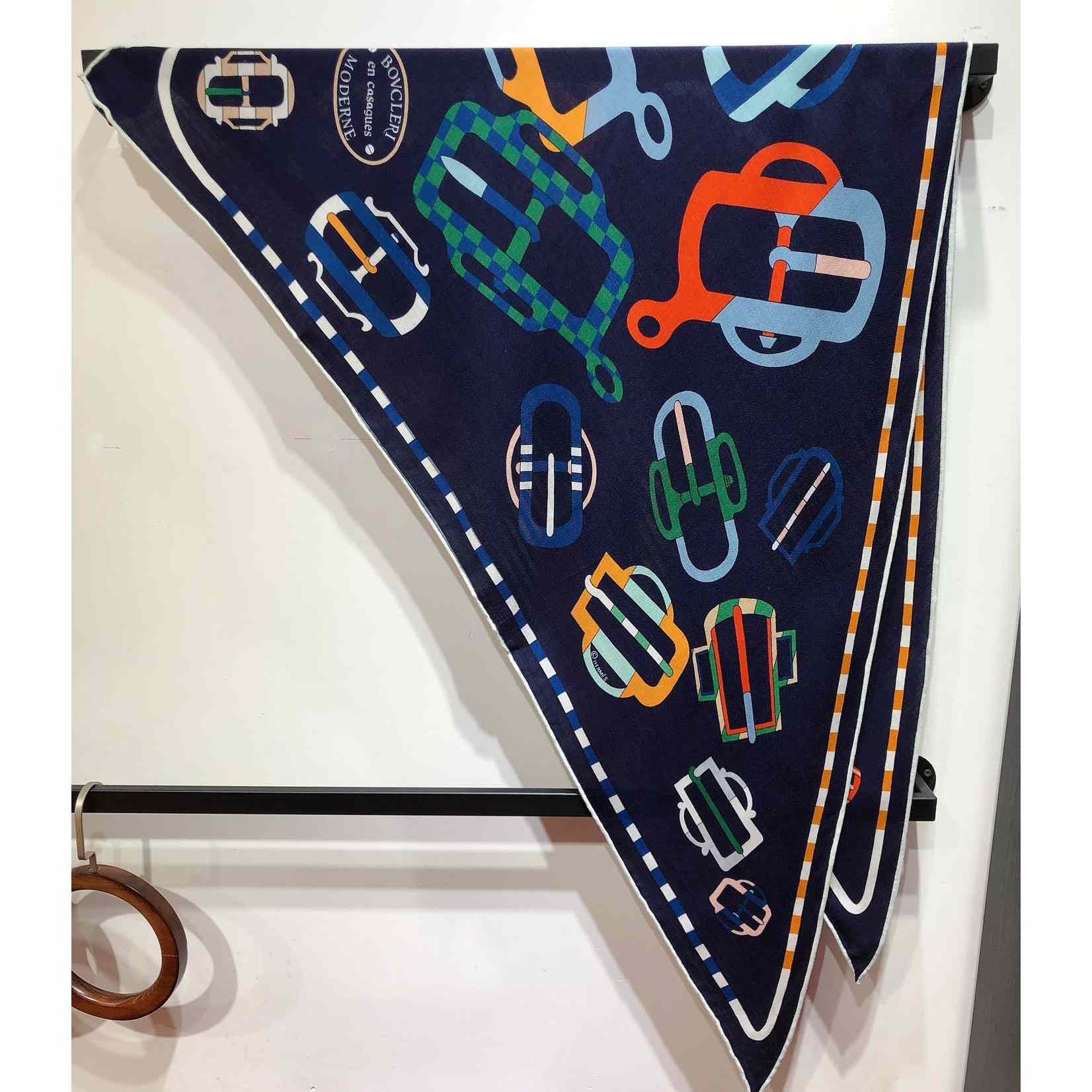 Hermes Bouclerie Moderne En Casaques Giant Triangle - DopestKickz