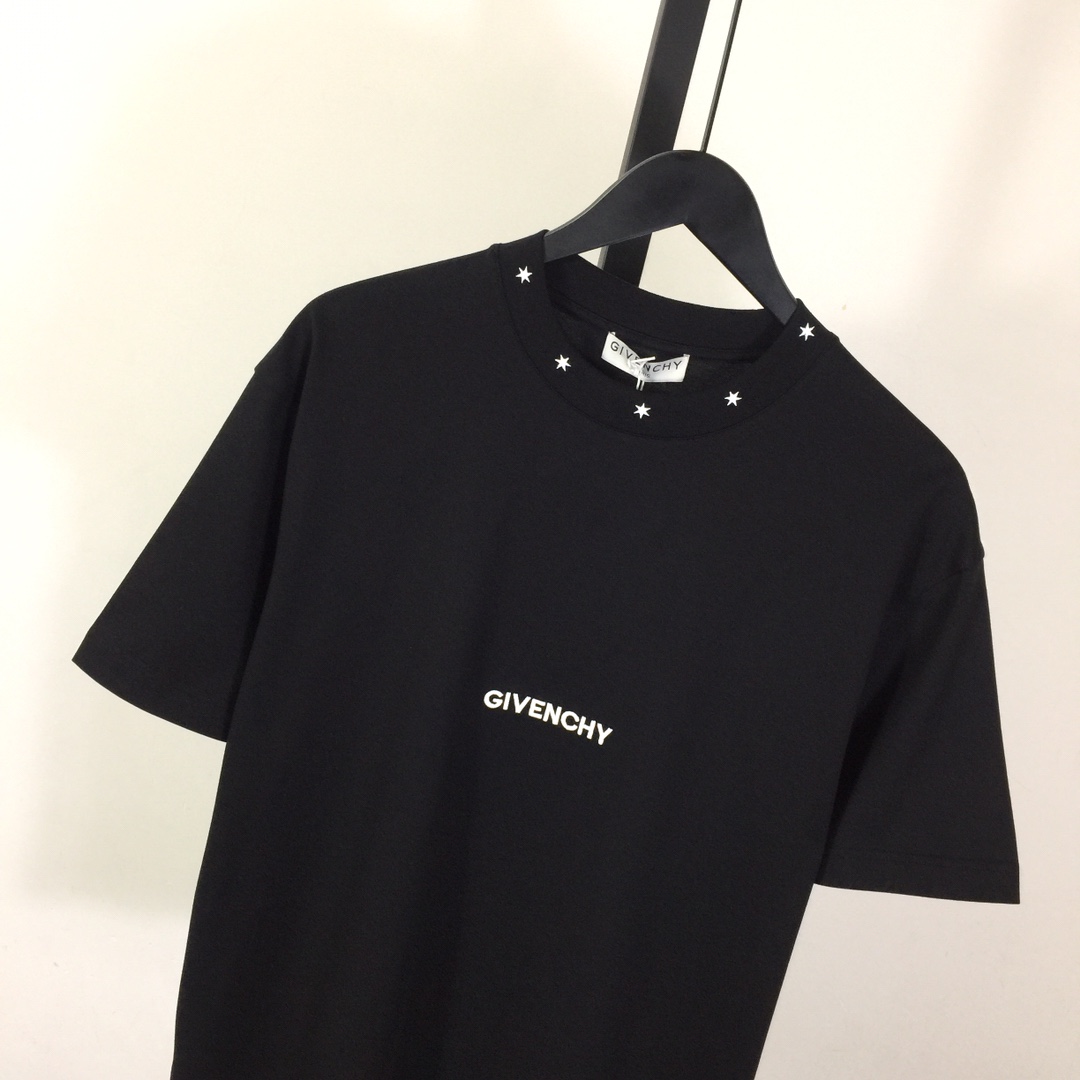 Givenchy Cotton T-shirt - DopestKickz