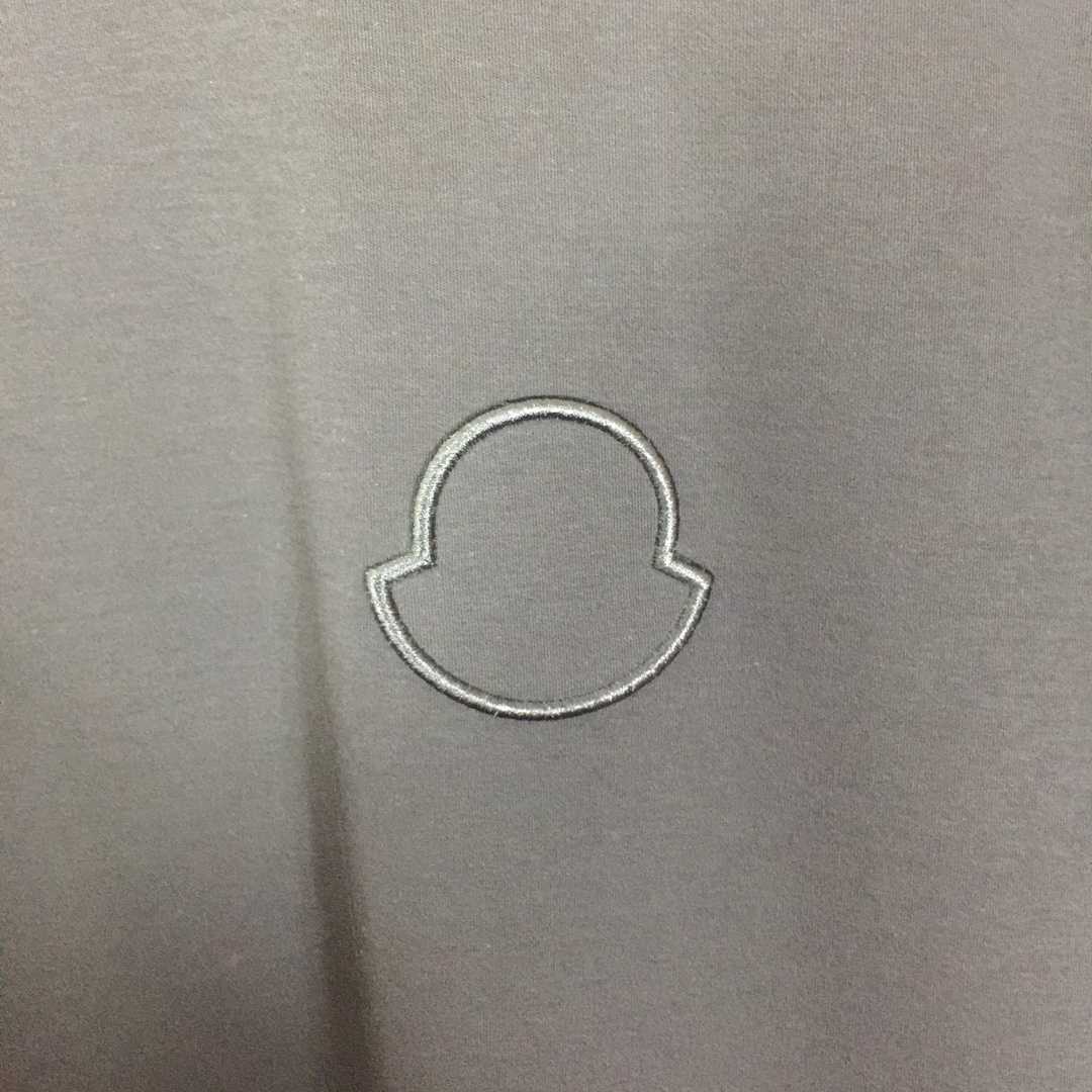 Moncler Logo T-Shirt - DopestKickz