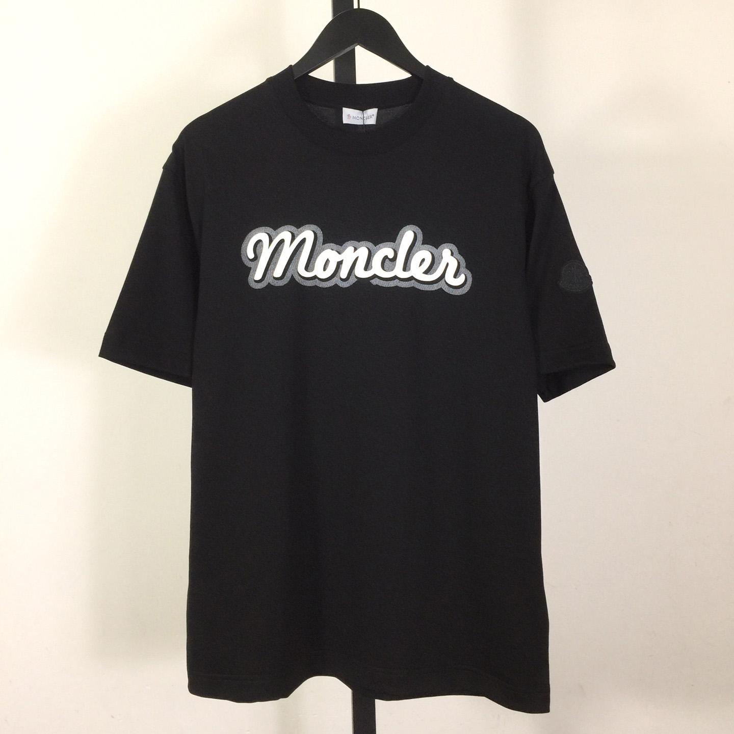 Moncler Logo T-Shirt - DopestKickz