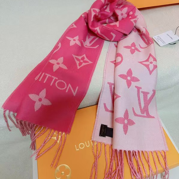 Louis Vuitton Scarf   - DopestKickz