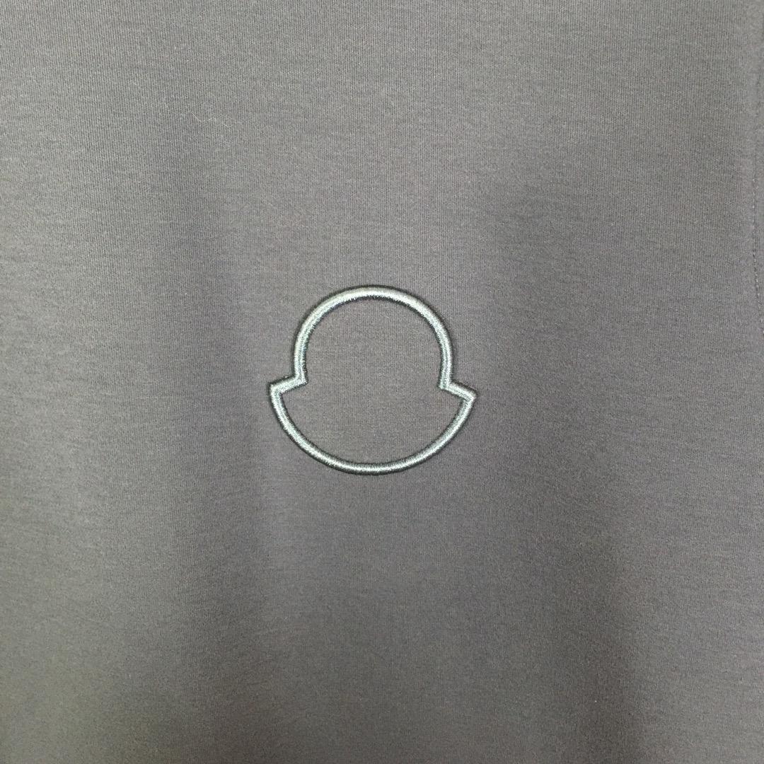 Moncler Logo T-Shirt - DopestKickz