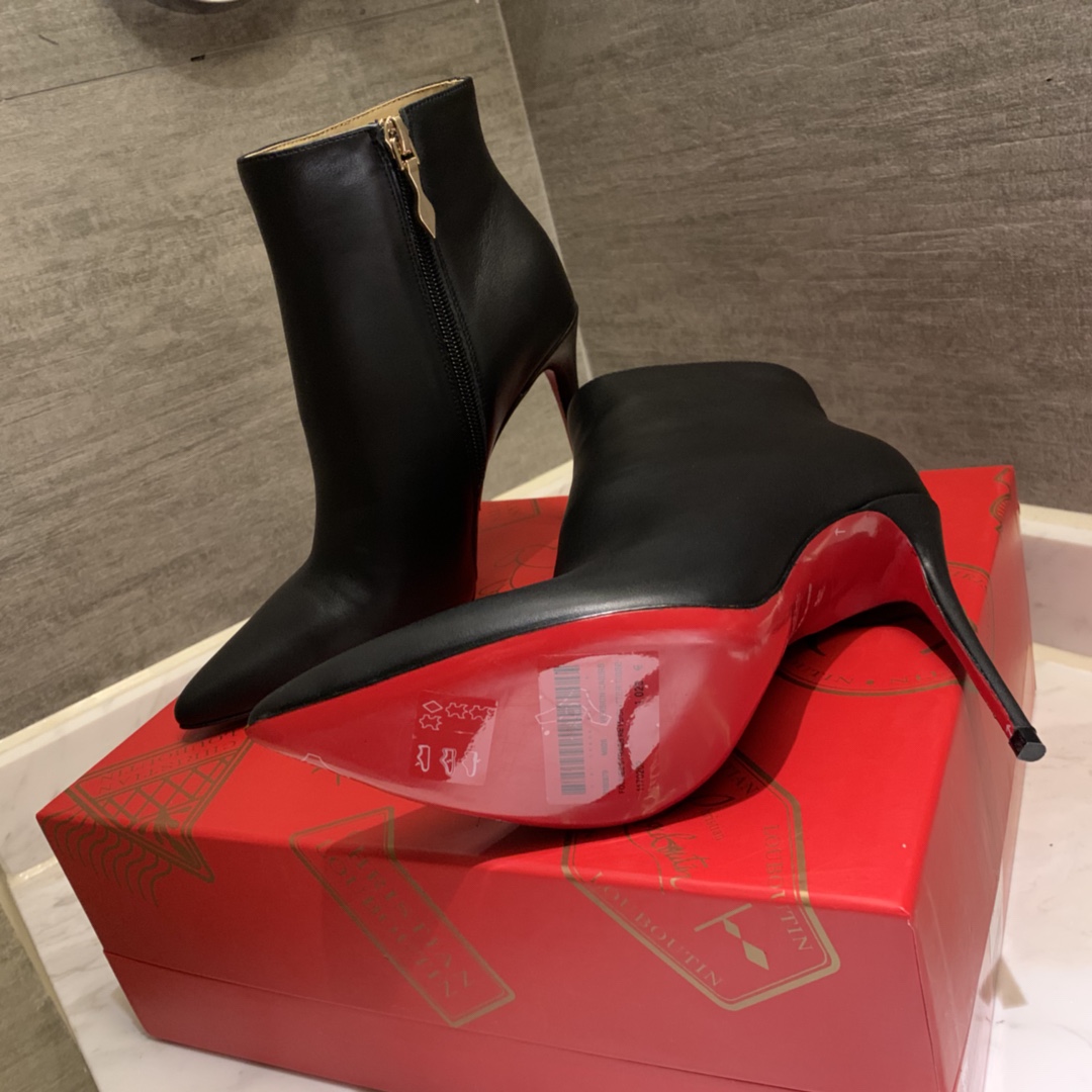Christian Louboutin Sporty Kate Booty 100mm - DopestKickz