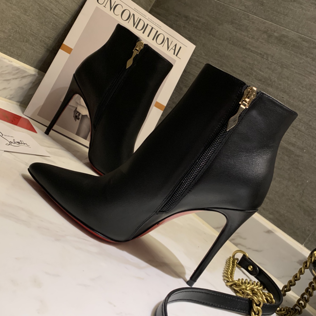Christian Louboutin Sporty Kate Booty 100mm - DopestKickz