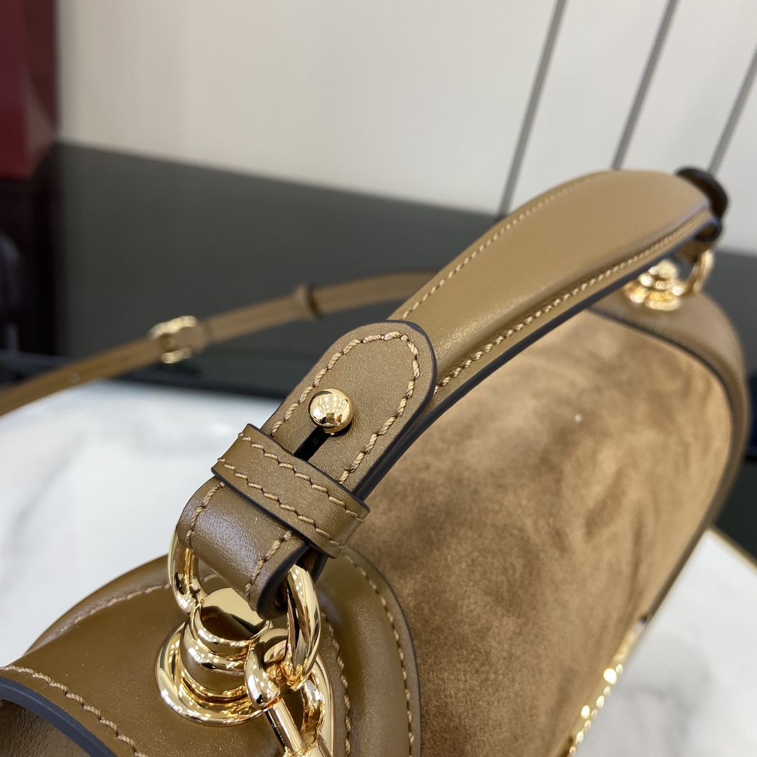 Gucci Blondie Medium Top Handle Bag - DopestKickz