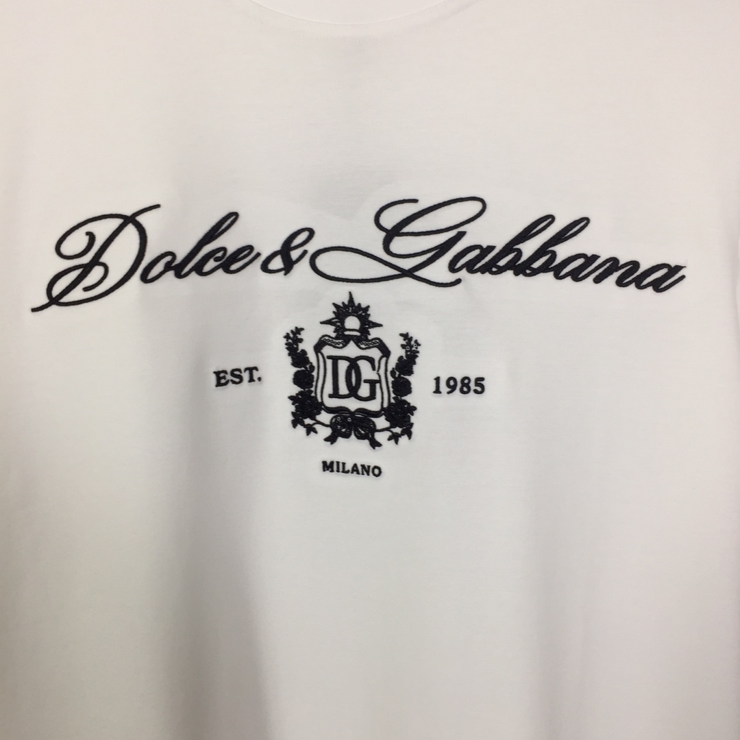 Dolce & Gabbana Logo T-Shirt - DopestKickz
