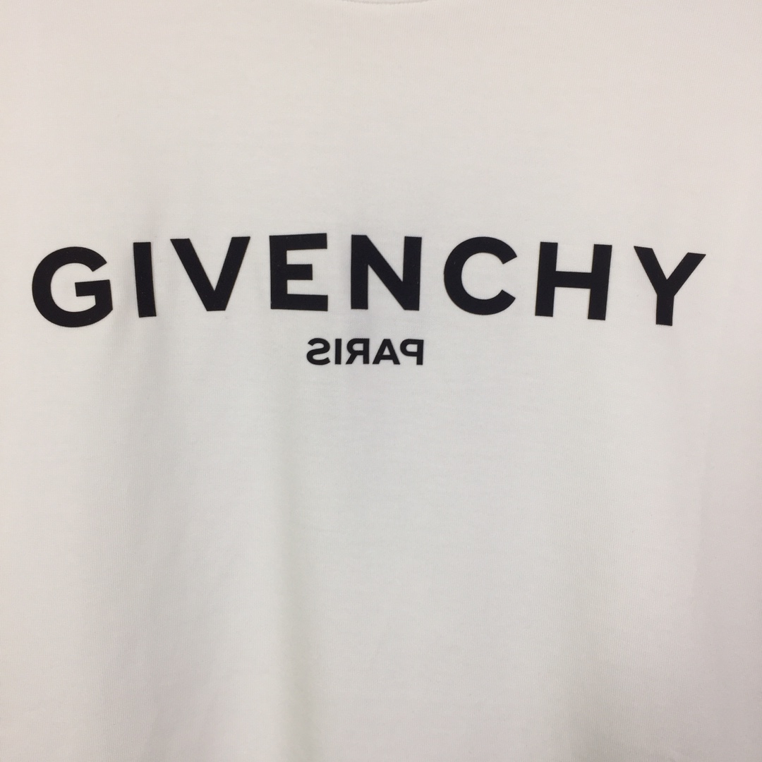 Givenchy Cotton T-shirt - DopestKickz