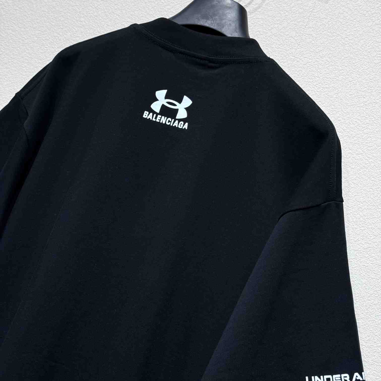 Balenciaga Under Armour® T-Shirt Oversized In Black - DopestKickz