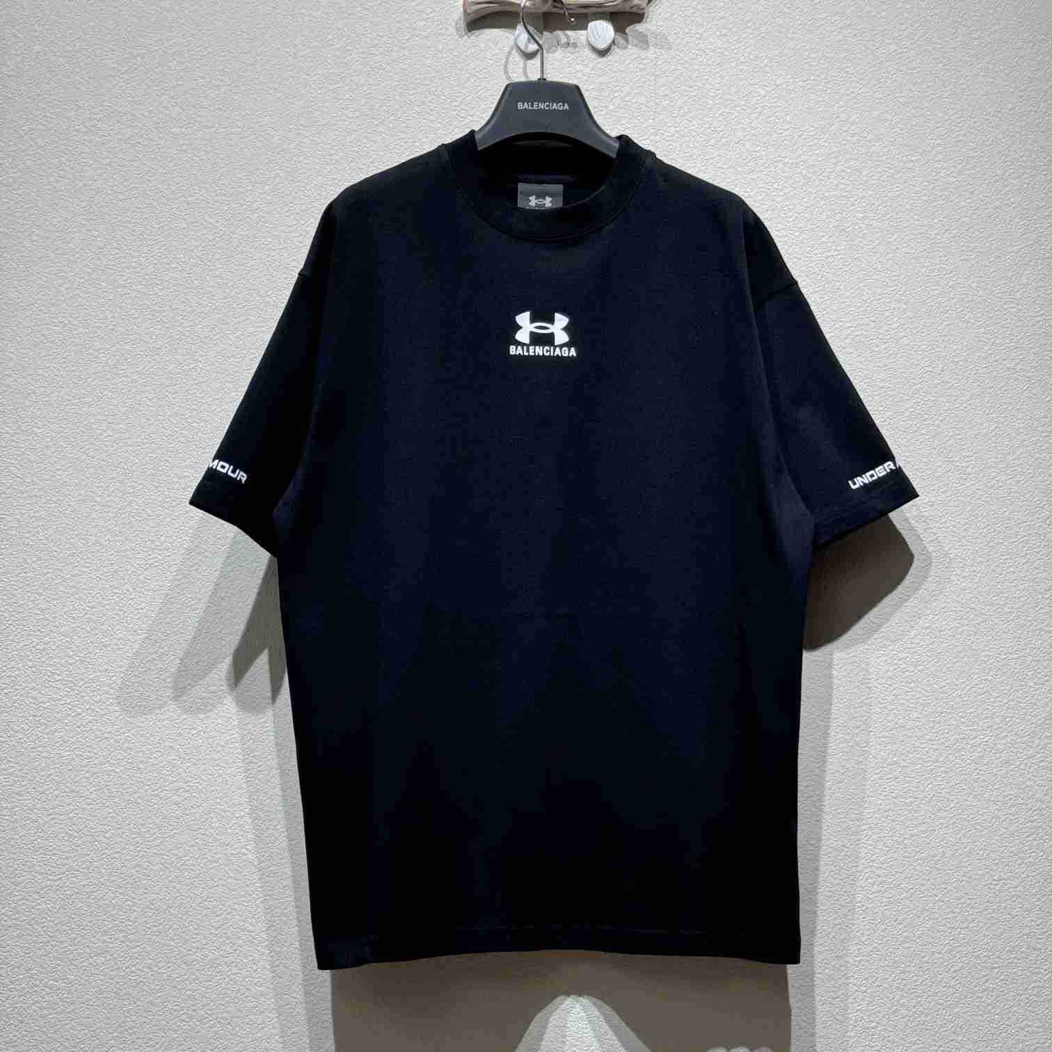 Balenciaga Under Armour® T-Shirt Oversized In Black - DopestKickz
