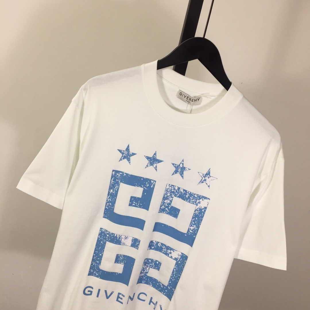 Givenchy Cotton T-shirt - DopestKickz