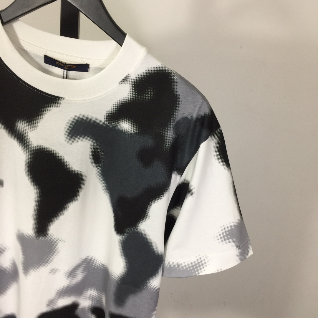 Louis Vuitton Cotton T-Shirt - DopestKickz