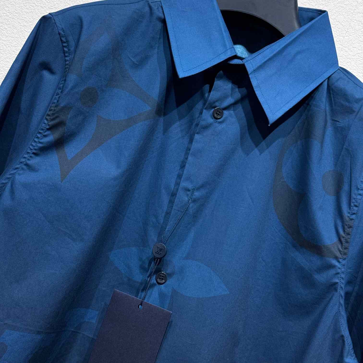 Louis Vuitton Monogram Printed Short-Sleeved Shirt   1AFXUJ - DopestKickz