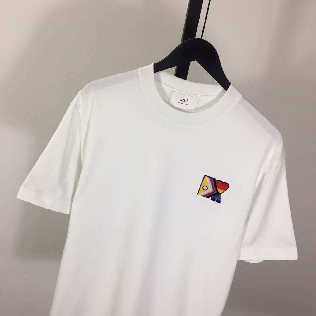 Amiri Logo T-Shirt - DopestKickz