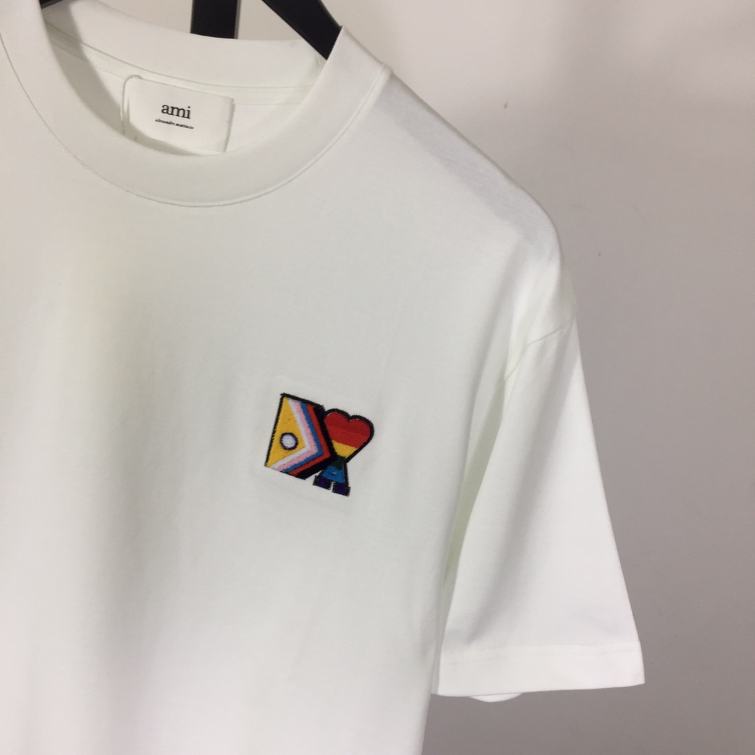 Amiri Logo T-Shirt - DopestKickz