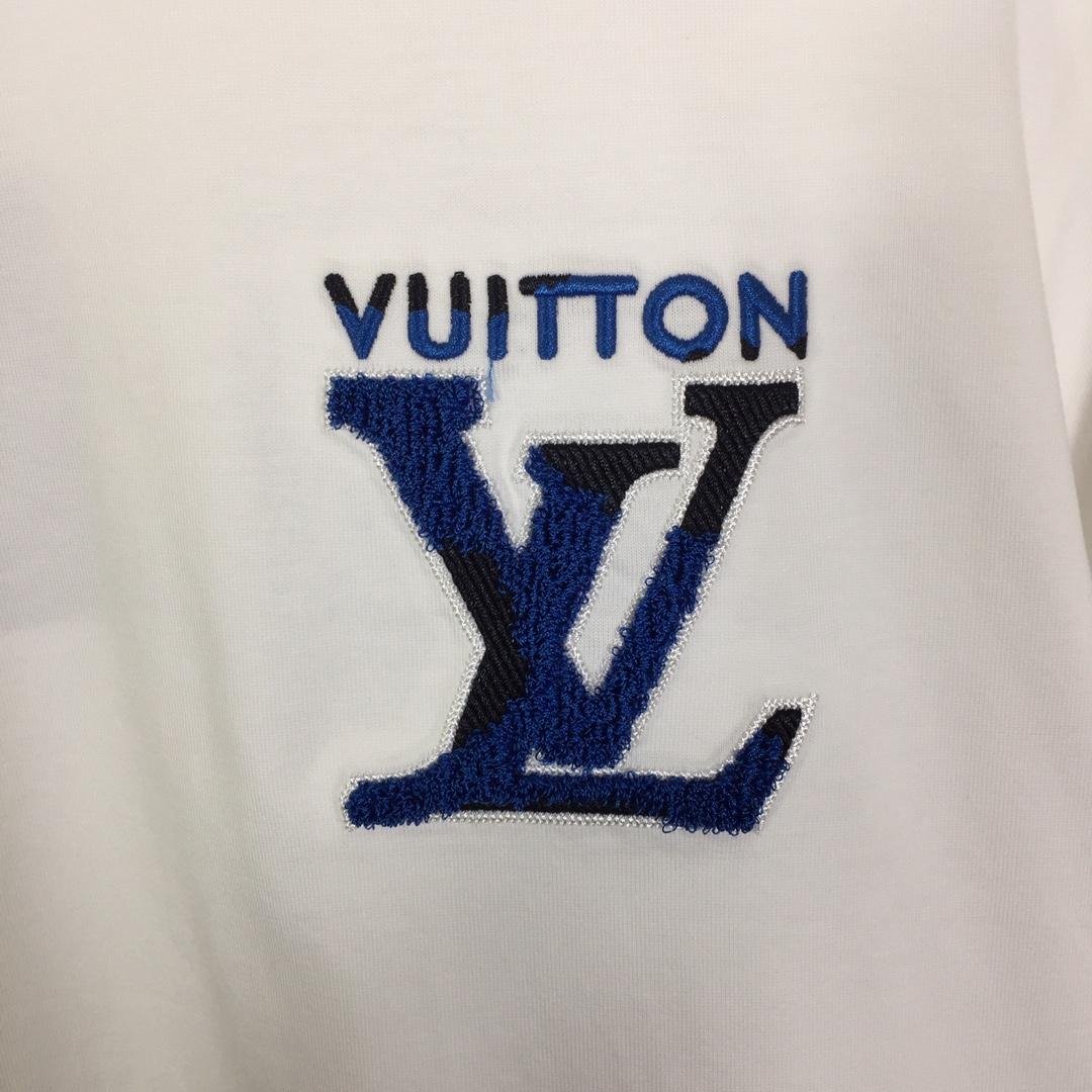 Louis Vuitton Cotton T-Shirt - DopestKickz