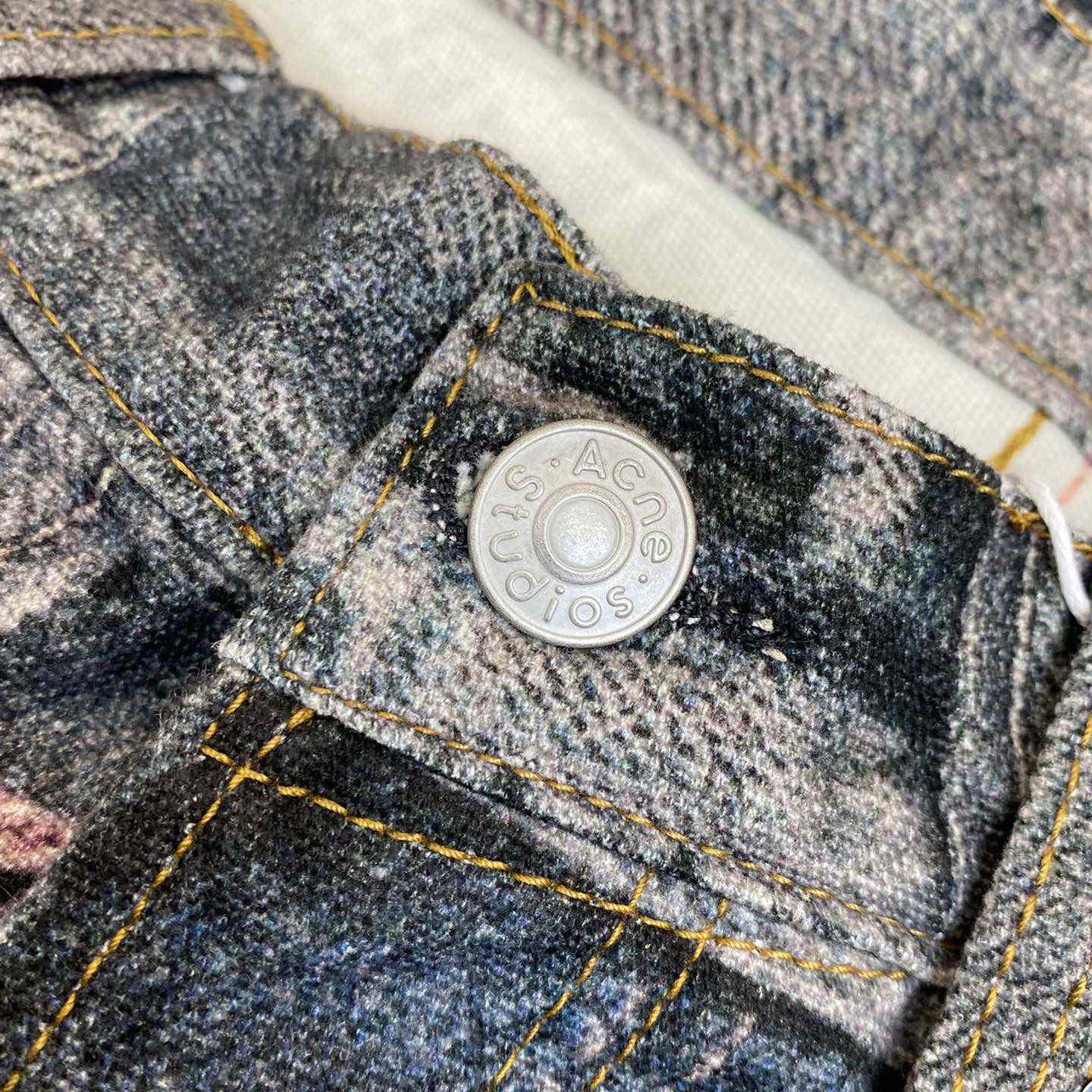 Acne Studios Baggy Fit Jeans - 1981m - DopestKickz