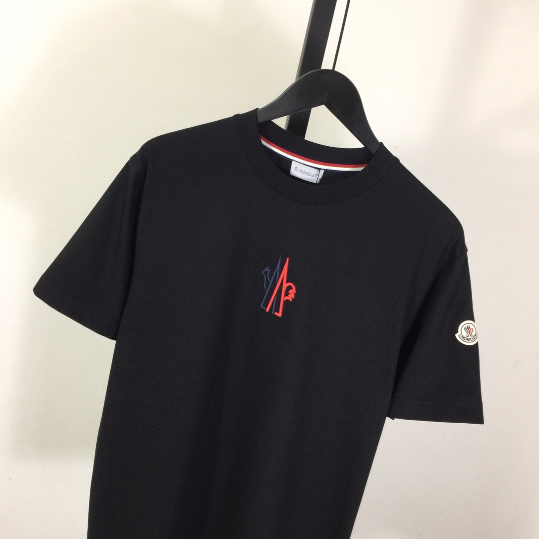 Moncler Logo Cotton T-shirt - DopestKickz