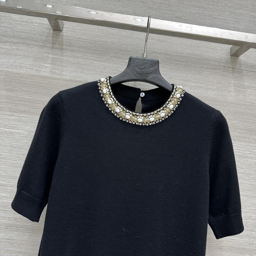 Valenti Embroidered Sweater - DopestKickz