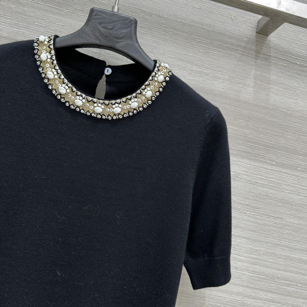 Valenti Embroidered Sweater - DopestKickz