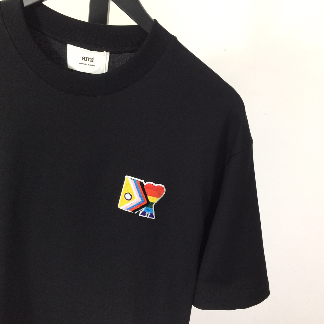 Amiri Logo T-Shirt  - DopestKickz