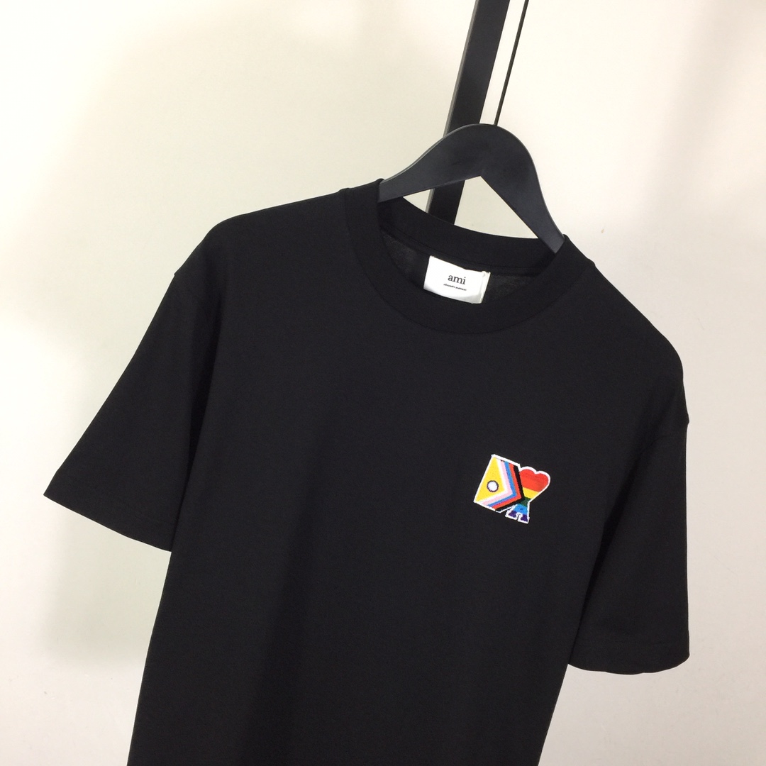 Amiri Logo T-Shirt  - DopestKickz