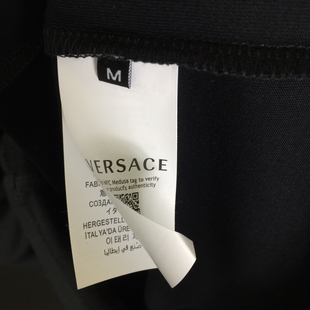 Versace Cotton T-shirt - DopestKickz