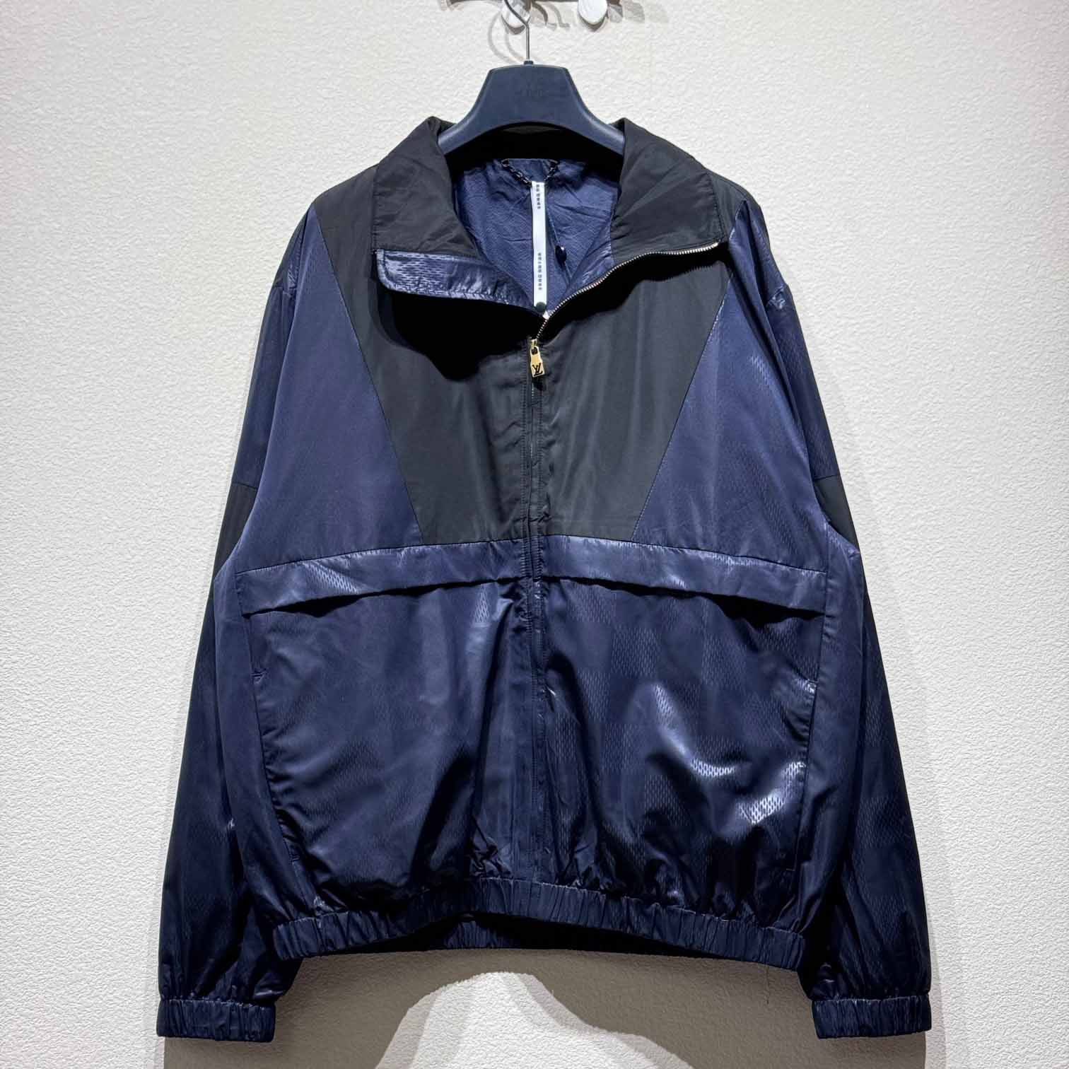Louis Vuitton Nylon Travel Tracksuit Top  1AGISY - DopestKickz