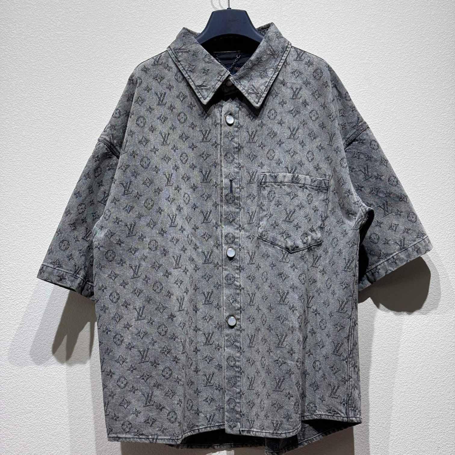Louis Vuitton Monogram Short-Sleeved Shirt    - DopestKickz