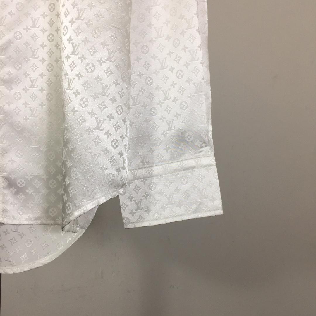 Louis Vuitton Monogram Long-Sleeved Silk Shirt   1AFJUE - DopestKickz
