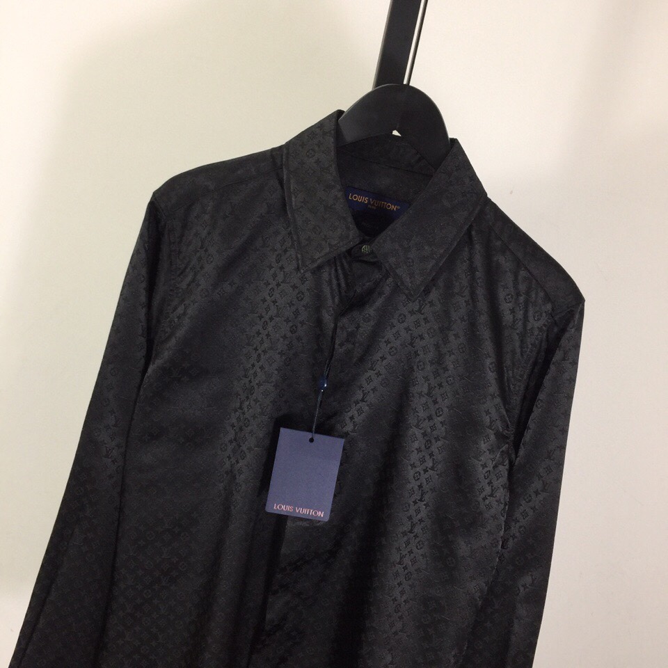 Louis Vuitton Monogram Long-Sleeved Silk Shirt   1AFWGJ - DopestKickz